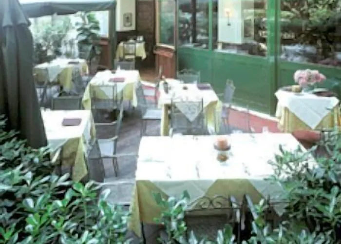 Italia Szálloda 3*
