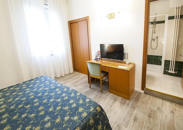 Szálloda Italia 3*