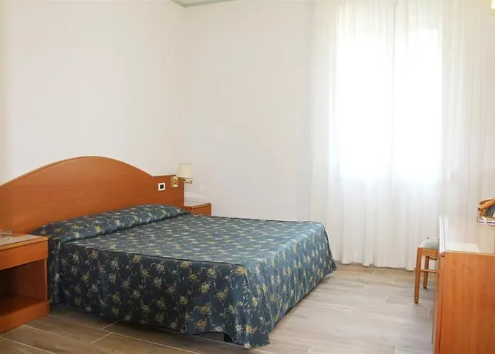 Szálloda Italia Ravenna