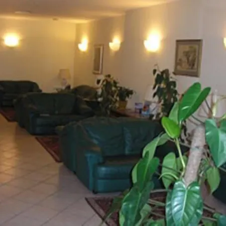 Hotel Italia 3*