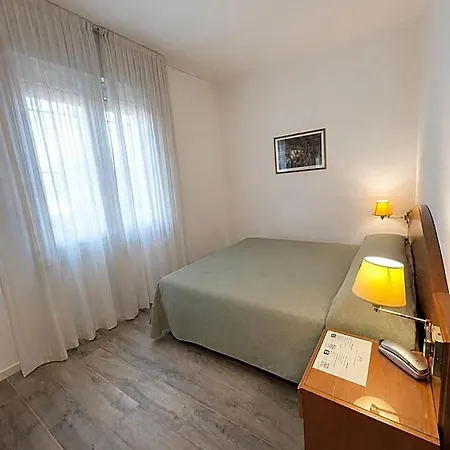 Otel Italia